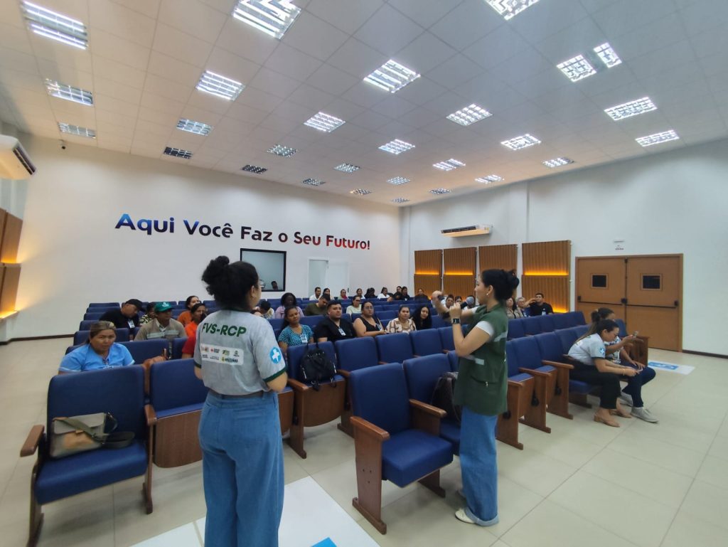 FVS-RCP_TreinamentoVigiLanciaHospitalaremParintins_Foto_Divulgacao-1024×769-1